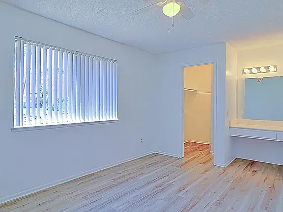 2 bed, 840 sqft, $1,850 — Photo 4