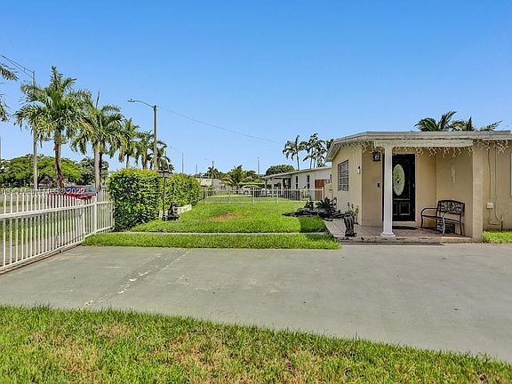 2nd image of 5701 SW 117th Ave