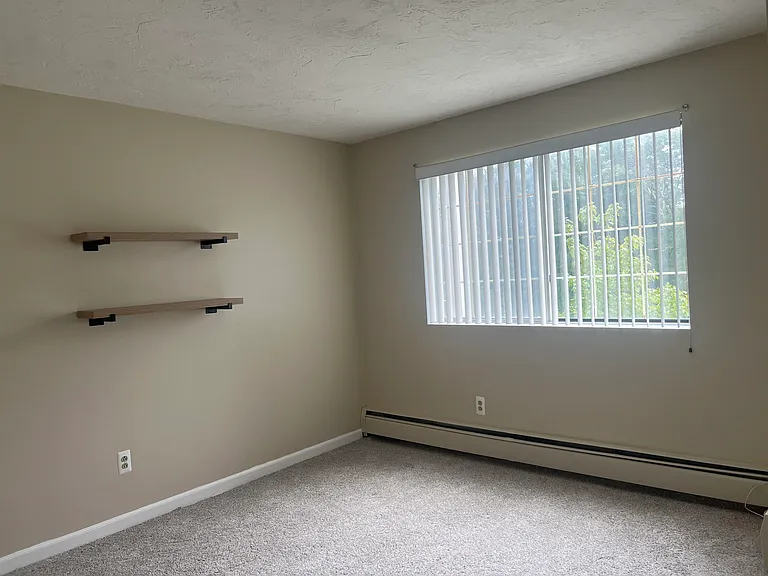 383 Huse Rd #25 — Photo 17