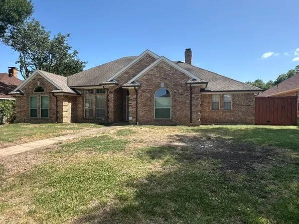 1520 Nettleton Dr, Desoto, TX 75115