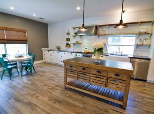 2810 Newbury Ct, Pearland, TX 77584