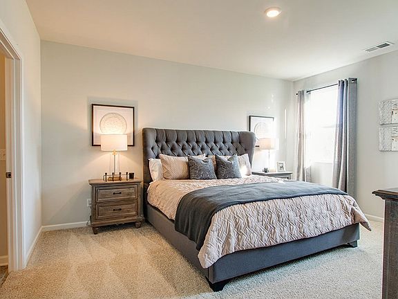 5th image of 7076 Penny Ln