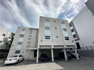 1337 NW 1st St APT 6, Miami, FL 33125