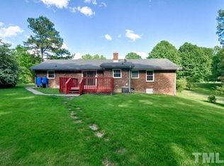 1526 Smith Level Rd, Chapel Hill, NC 27516