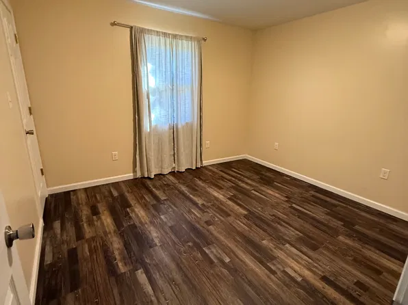 307 W Whatley St, Pooler, GA 31322