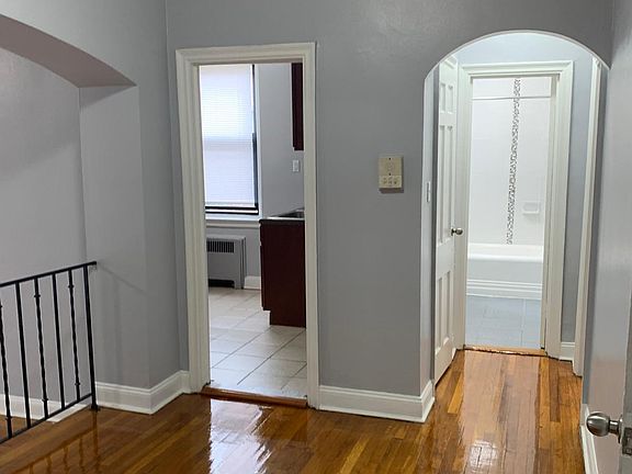 5th image of 29 S Munn Ave APT 3A