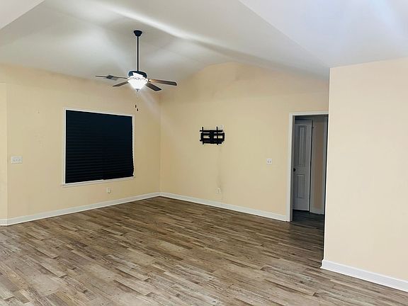 4th image of 1407 Tupelo Ridge Rd #A