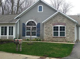 3061 Riverview Ln, Benton Harbor, MI