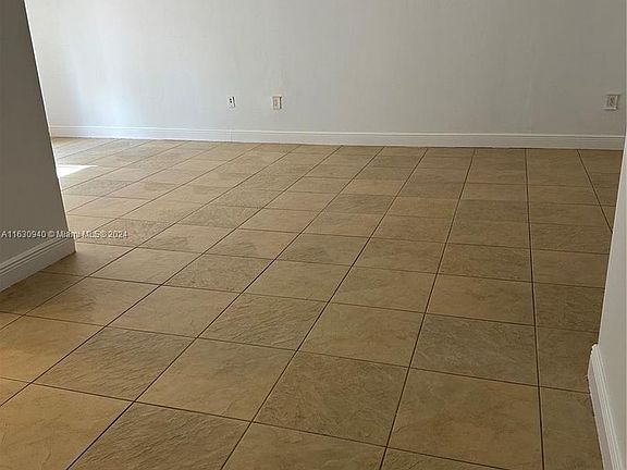 5th image of 20803 SW 83rd Ave