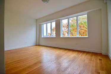 Rented by Safdie Realty Group