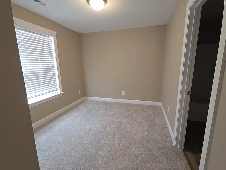 201 Tucker House Ln — Photo 18