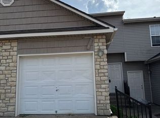 10521 E 45th Pl, Kansas City, MO 64133
