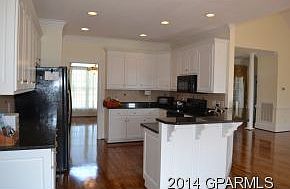 4th image of 310 W Meath Dr