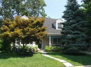 2 Elizabeth Ct, Spring Lake, NJ 07762