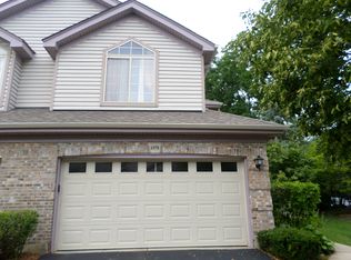 1578 N Saint Marks Pl, Palatine, IL 60067