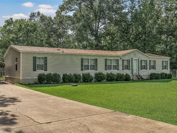 8942 E Picturesque Dr, Greenwood, LA 71033