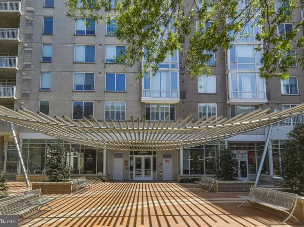 930 Wayne Ave APT 1305, Silver Spring, MD 20910