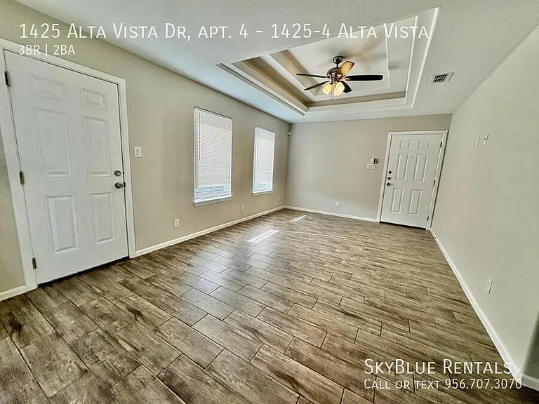 1425 Alta Vista Dr #4 — Photo 1