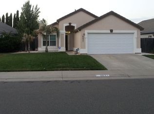 8621 Black Kite Dr, Elk Grove, CA