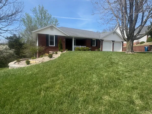 1108 Meadows Pl, Jefferson City, MO 65101