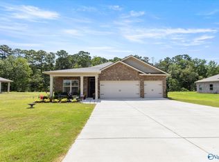 530 Wolf Trce SW, Hartselle, AL 35640