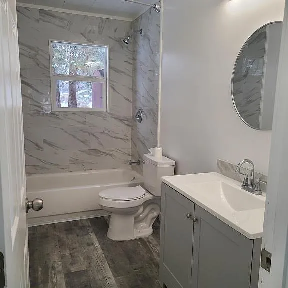 303 E Christina St — Photo 13