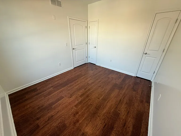 5609 Jefferson St #52E — Photo 13