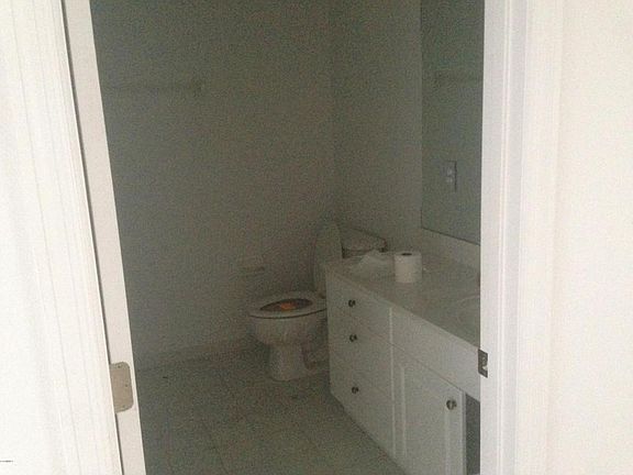 5th image of 420 Yellow Tail Ln APT 104