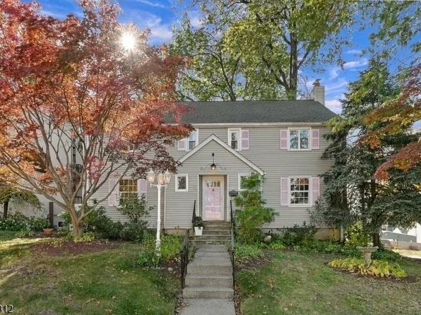 69 Edgewood Ave, Clifton City, NJ 07012
