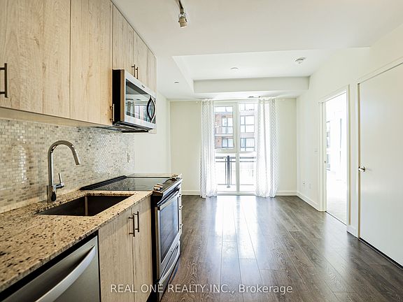 4th image of 150 Sabina Dr #209
