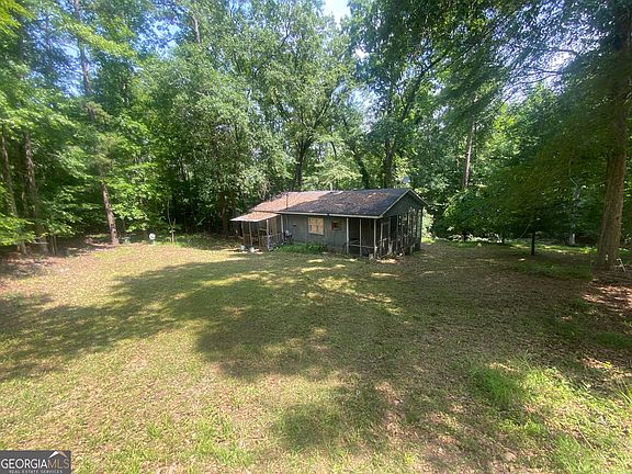 3rd image of 159 Bluegill Rd