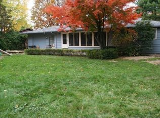 10683 Lafayette Dr, Parma Heights, OH 44130