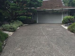 5103 SW Richenberg Ct, Portland, OR 97239