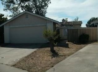 26 Fen Ct, Sacramento, CA