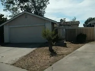 26 Fen Ct photo 1