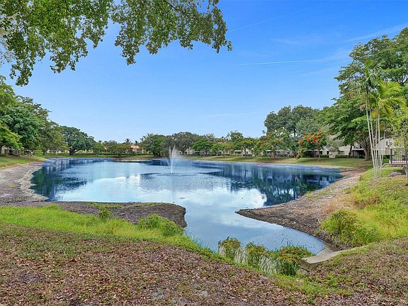 2nd image of 401 Gardens Drive #203