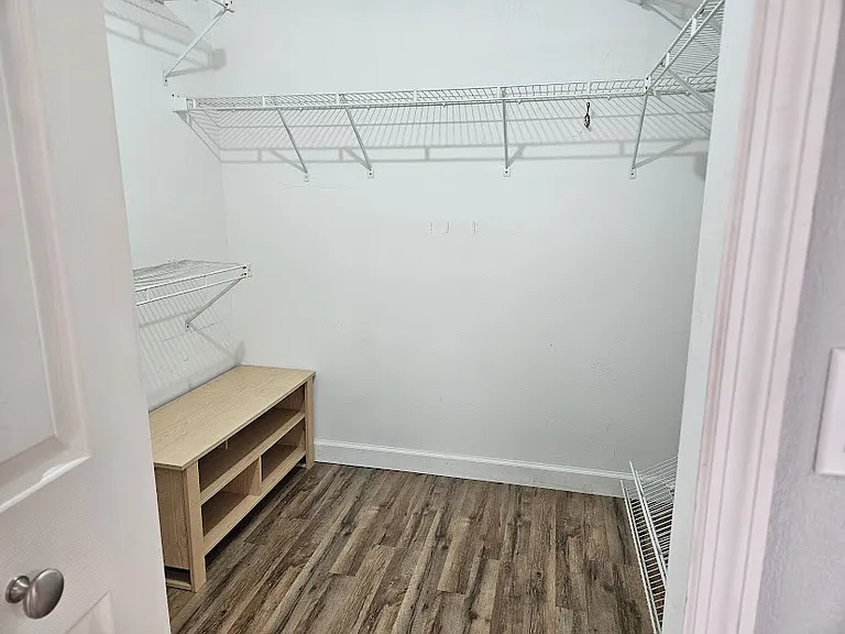 6248 Peregrine Ct — Photo 22