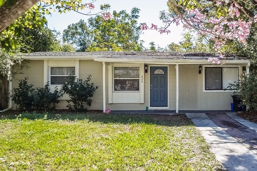 1st image of 829 Rosalia Dr
