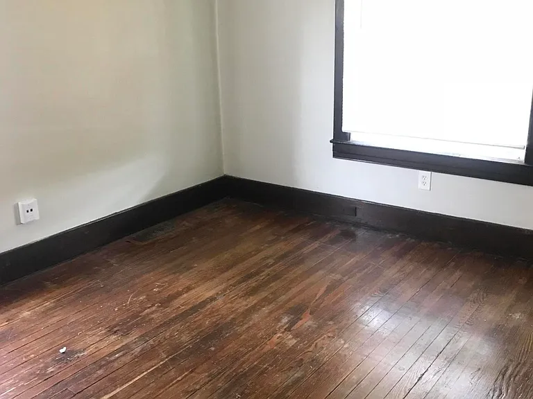 516 Colorado Ave — Photo 10