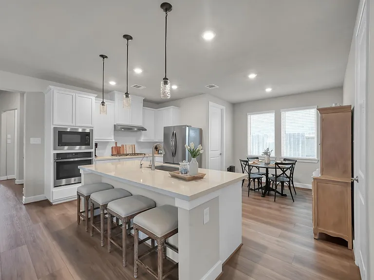 1123 Five T Ln — Photo 13
