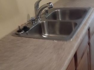 715 W 5th St, Lawrence, KS 66044