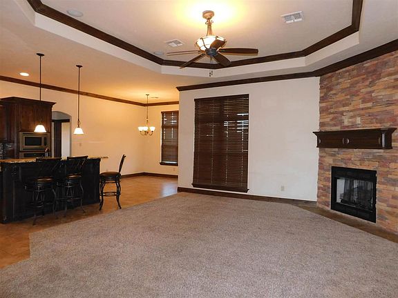 4th image of 4106 NE Mossy Oak Dr