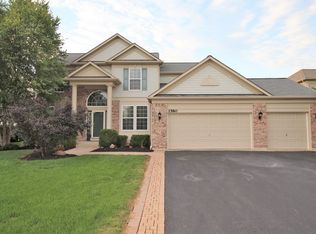 1580 McClellan Dr, Lindenhurst, IL 60046