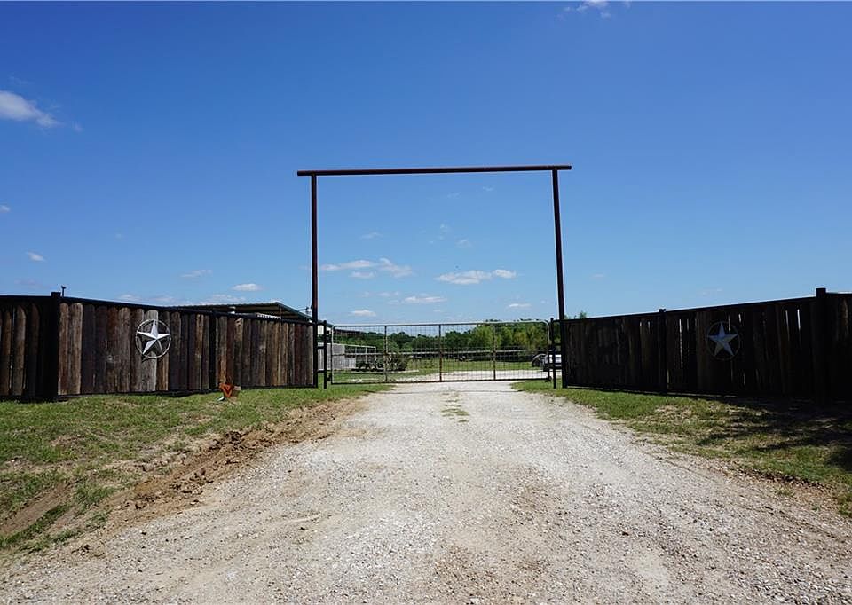 1st image of 1298 SW County Road 3040