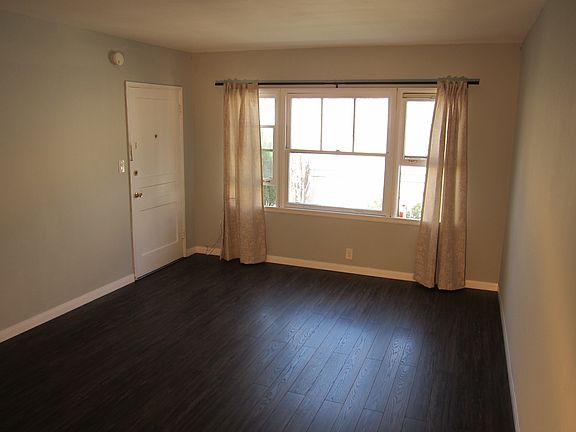 2nd image of 7764 Hollywood Blvd APT 4