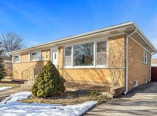 2604 William Ave, Glenview, IL 60025