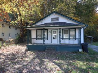 246 Legion St, Weber City, VA 24290