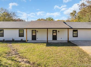 915 C St SE, Ardmore, OK 73401