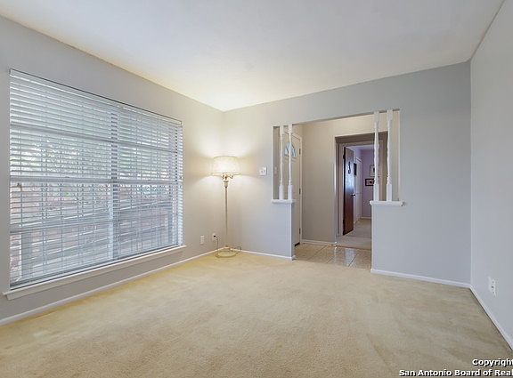 5th image of 4302 Treehouse Dr