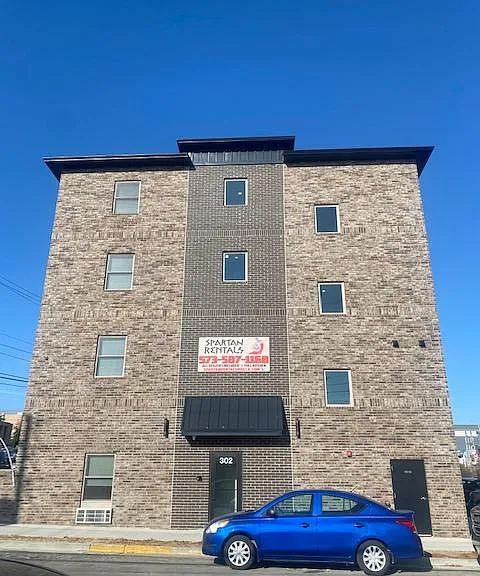 900 N Rolla St #102 — Photo 2